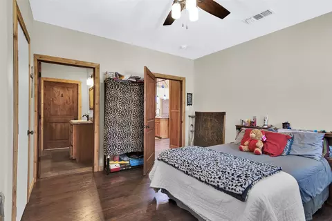 Bedroom - 263 Esquire Dr, Denison, TX 75021 photo 4 of 4