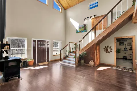 Entry Way - 263 Esquire Dr, Denison, TX 75021 photo 4 of 7