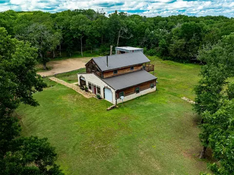 Exterior - 263 Esquire Dr, Denison, TX 75021 photo 1 of 6