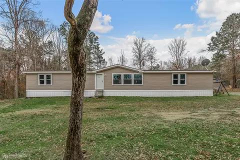 8729 Pinehaven Dr, Keithville, LA 71047