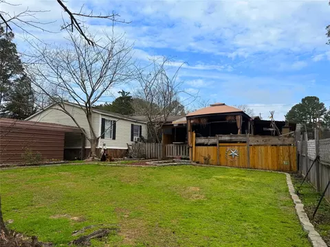 109 Patton St, Vivian, LA 71082