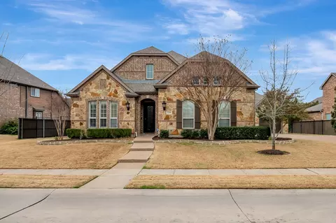 2210 Carrick Dr, Trophy Club, TX 76262