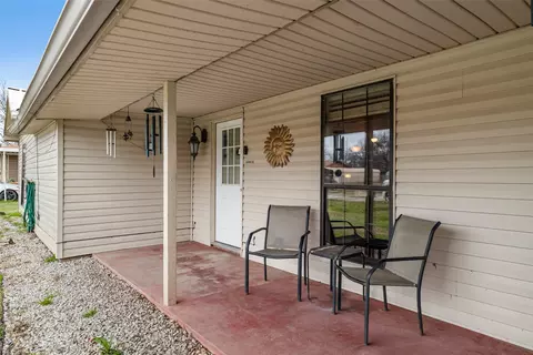 1304 SE 20th St, Mineral Wells, TX 76067