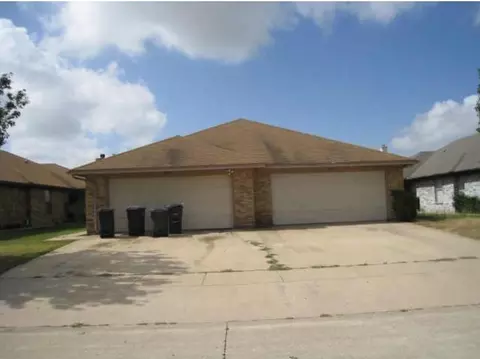 3225 Stonewall Ln, Fort Worth, TX 76123