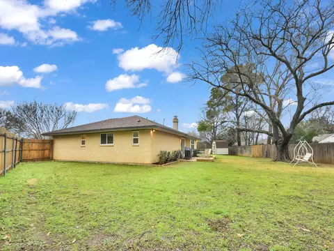 313 Rambling Ct, Euless, TX 76039 photo 20