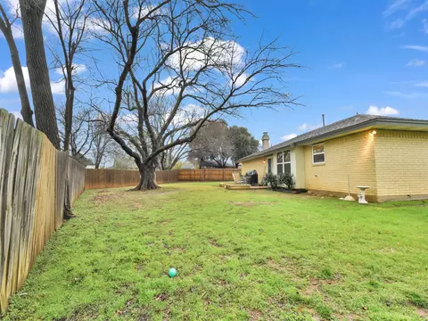 313 Rambling Ct, Euless, TX 76039 photo 23