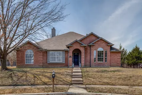 5424 Rio Altos Dr, Arlington, TX 76017