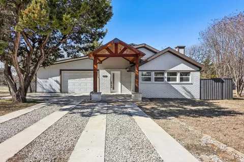 4765 Cecilia Ave, Midlothian, TX 76065