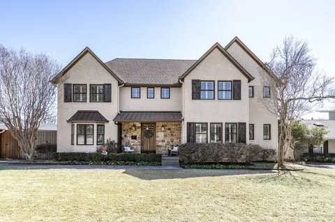 9734 Gatecrest Dr, Dallas, TX 75238