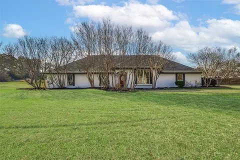 200 Valley View Trl, Double Oak, TX 75077