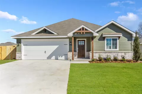 313 Colby Dr, Hillsboro, TX 76645