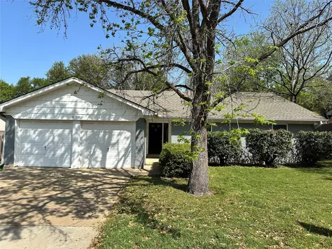 6709 Starnes Rd, North Richland Hills, TX 76182