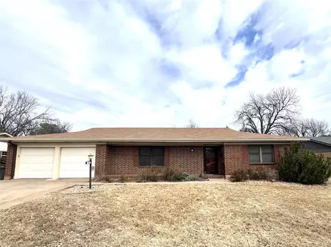 2415 Picadilly Ln, Wichita Falls, TX 76309