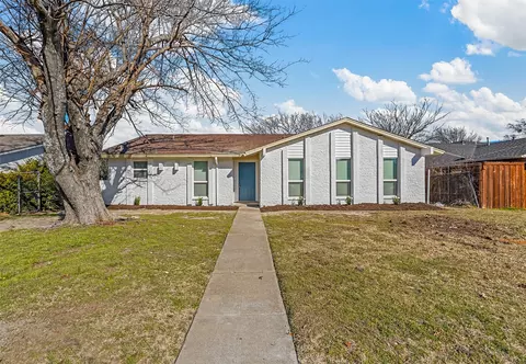 1225 Taperwicke Dr, Dallas, TX 75232