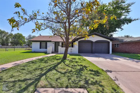 3425 S 23rd St, Abilene, TX 79605