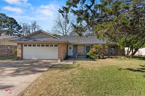 5410 Pampus Ln, Bossier City, LA 71112
