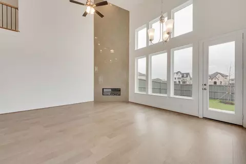 3534 Coneflower Trl, Venus, TX 76084
