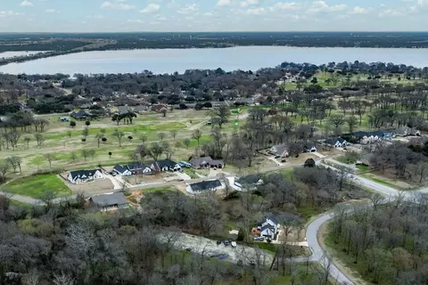 204 Splitrail Dr, Mabank, TX 75143 photo 3