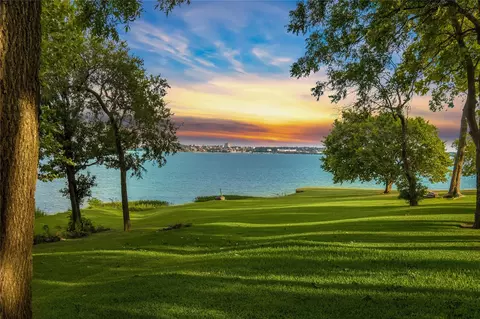 312 Point Royal Dr, Rockwall, TX 75087