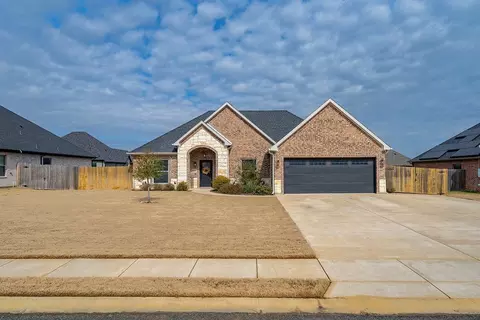 811 Mary Lee Ln, Collinsville, TX 76233
