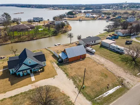 3113 Sunrise Ct, Granbury, TX 76048