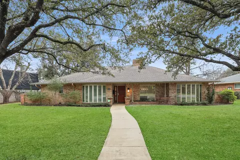 4910 Harvest Hill Rd, Dallas, TX 75244