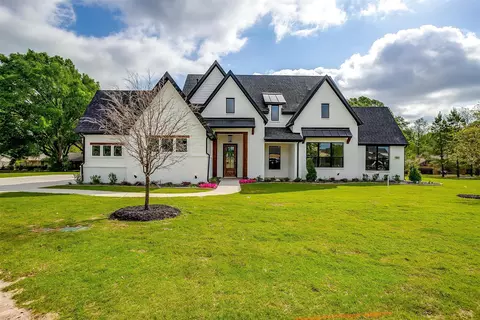 2000 Cumberland Cir, Corsicana, TX 75110