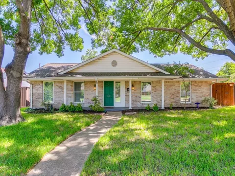 510 Copper Ridge Dr, Richardson, TX 75080
