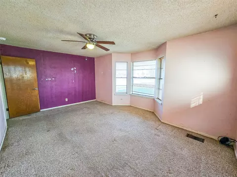 Bedroom - 114 Scott St, Tye, TX 79563 photo 2 of 6