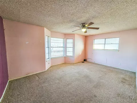 Bedroom - 114 Scott St, Tye, TX 79563 photo 1 of 6