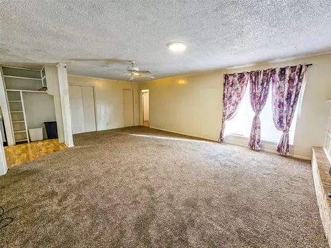 Living - 114 Scott St, Tye, TX 79563 photo 4 of 4