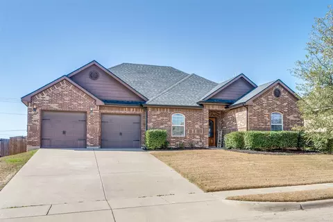 1532 Salado Trl, Weatherford, TX 76087