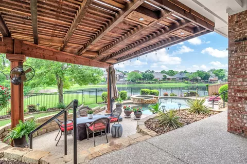 3906 Sharp Ln, Richardson, TX 75082 photo 3