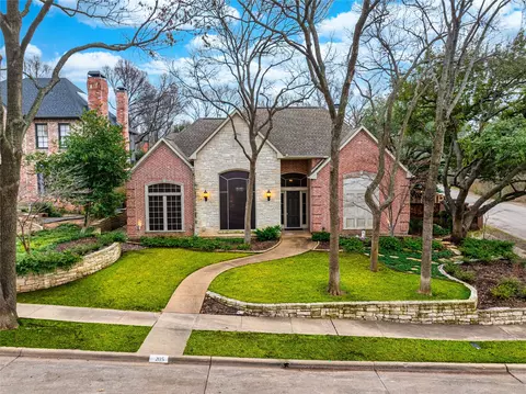 205 Lost Canyon Ct, Richardson, TX 75080
