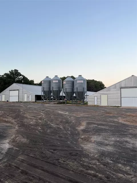 737 County Road 2855, Hughes Springs, TX 75656