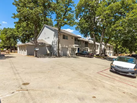 Exterior - 1501 Cedar Elm Dr, Euless, TX 76039 photo 8 of 8
