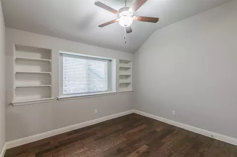 222 Iris Dr, Midlothian, TX 76065 photo 25