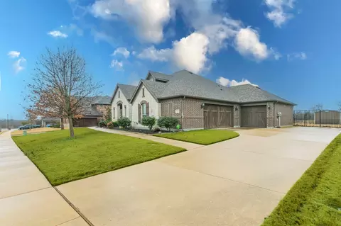 222 Iris Dr, Midlothian, TX 76065 photo 2