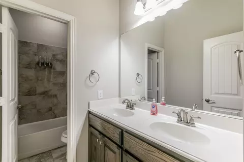 222 Iris Dr, Midlothian, TX 76065 photo 27