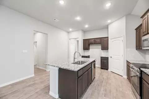 1237 Comal Ln, Springtown, TX 76082 photo 12