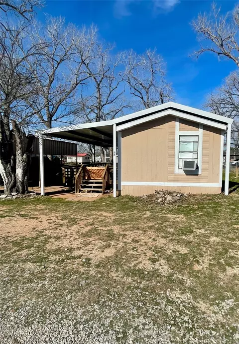 1351 Willow Beach Rd #19B, Graford, TX 76449