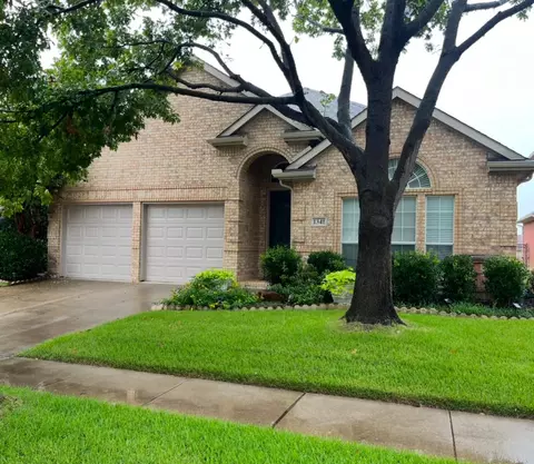 1341 Meadows Ave, Lantana, TX 76226