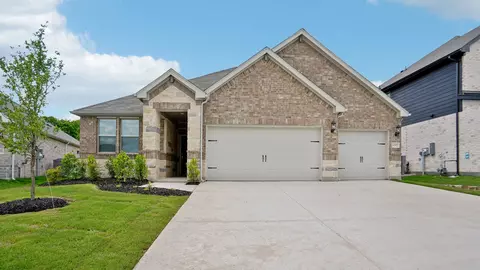 4102 Nasworthy Dr, Farmersville, TX 75442
