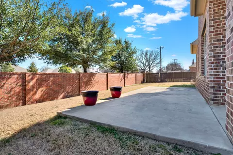 1230 Oak Hill Ln, Murphy, TX 75094 photo 2