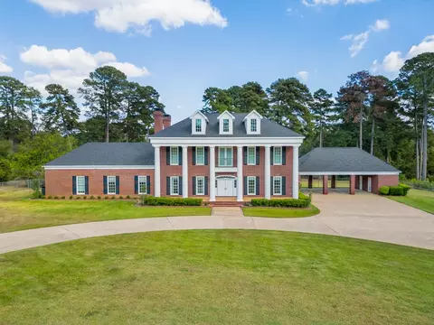 216 Pitts Ave, Marshall, TX 75672