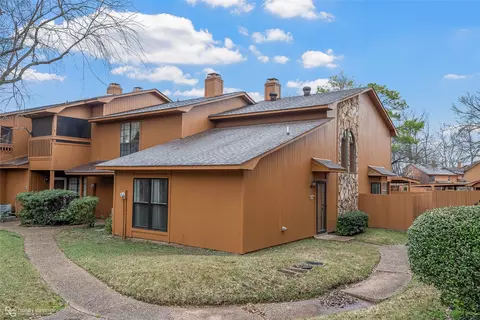 3435 Oak Glen Dr, Shreveport, LA 71105