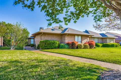 3911 Irvine Dr, Plano, TX 75075