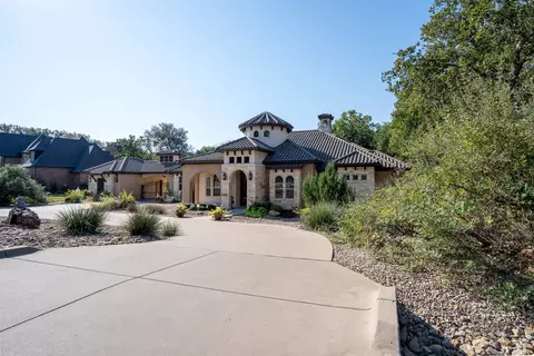 111 Allie Ct, Hudson Oaks, TX 76087