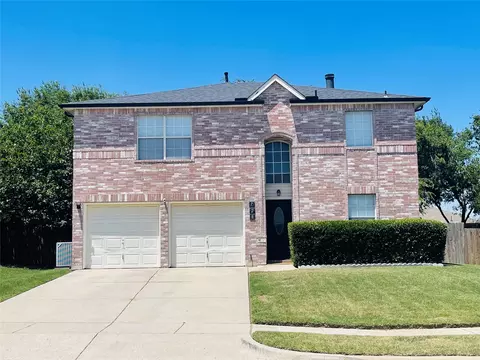 728 Oriole Dr, Saginaw, TX 76131