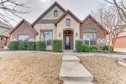 1029 Colonial Dr, Royse City, TX 75189